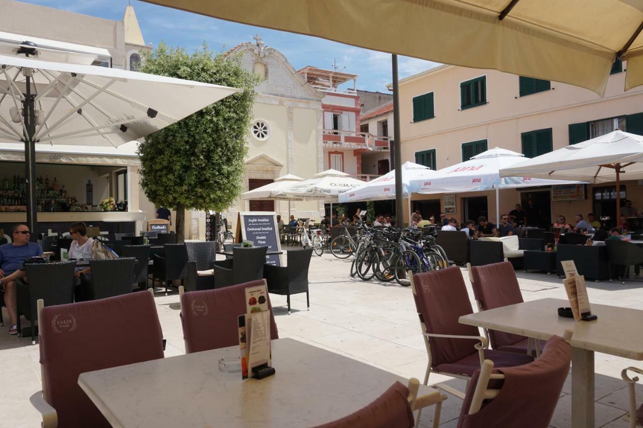 Old Town Center Apartment Asi Novalja Εξωτερικό φωτογραφία